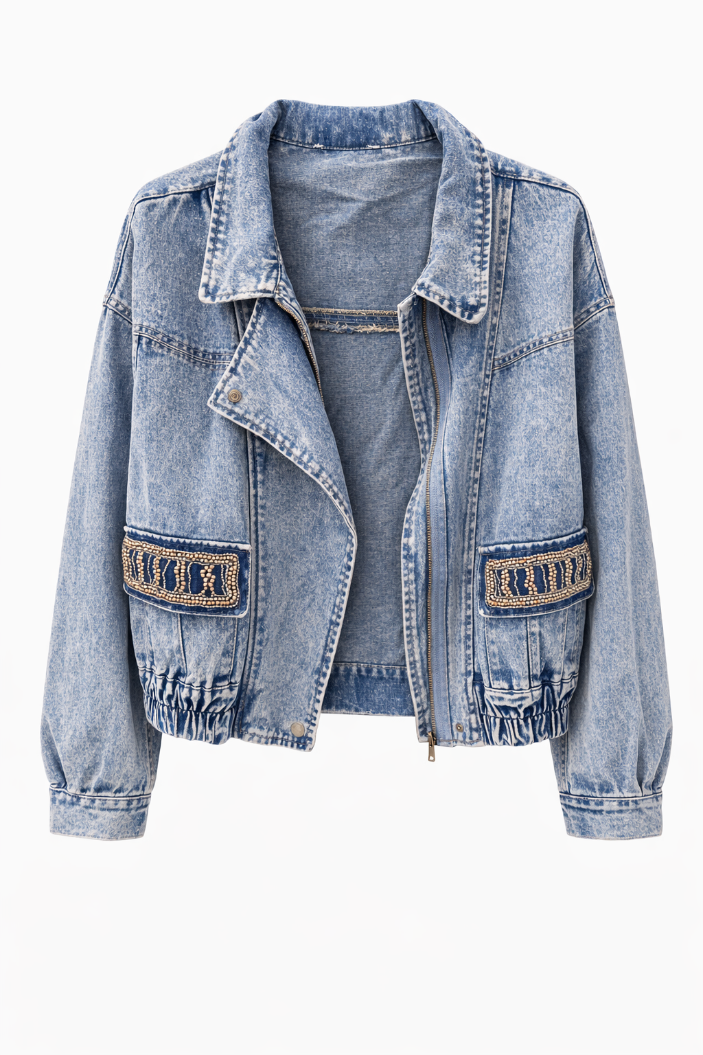 Τζιν Μπουφάν Με Διακοσμητικές Λεπτομέρειες