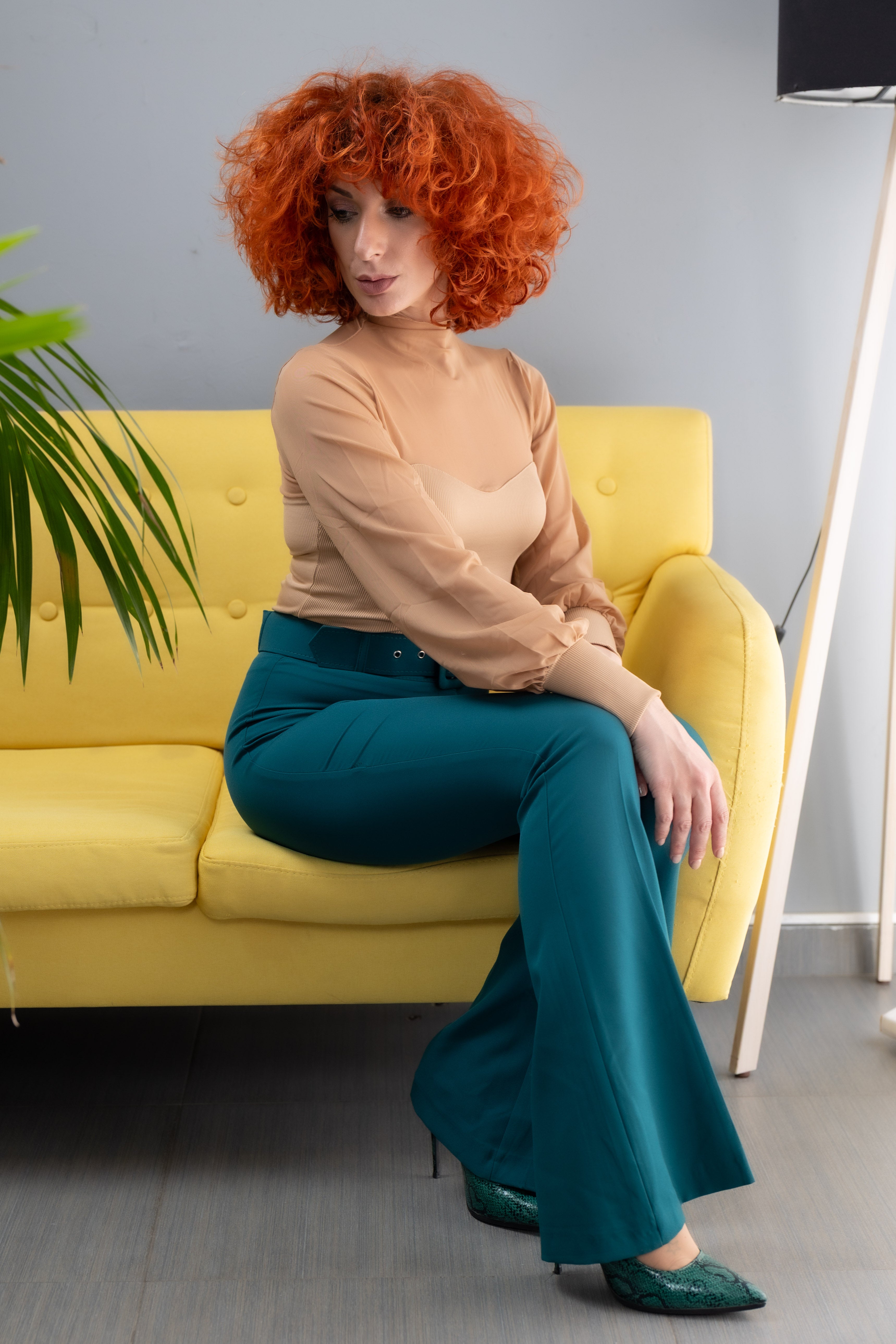 Ψηλόμεσο Παντελόνι με Ζώνη Καμπάνα