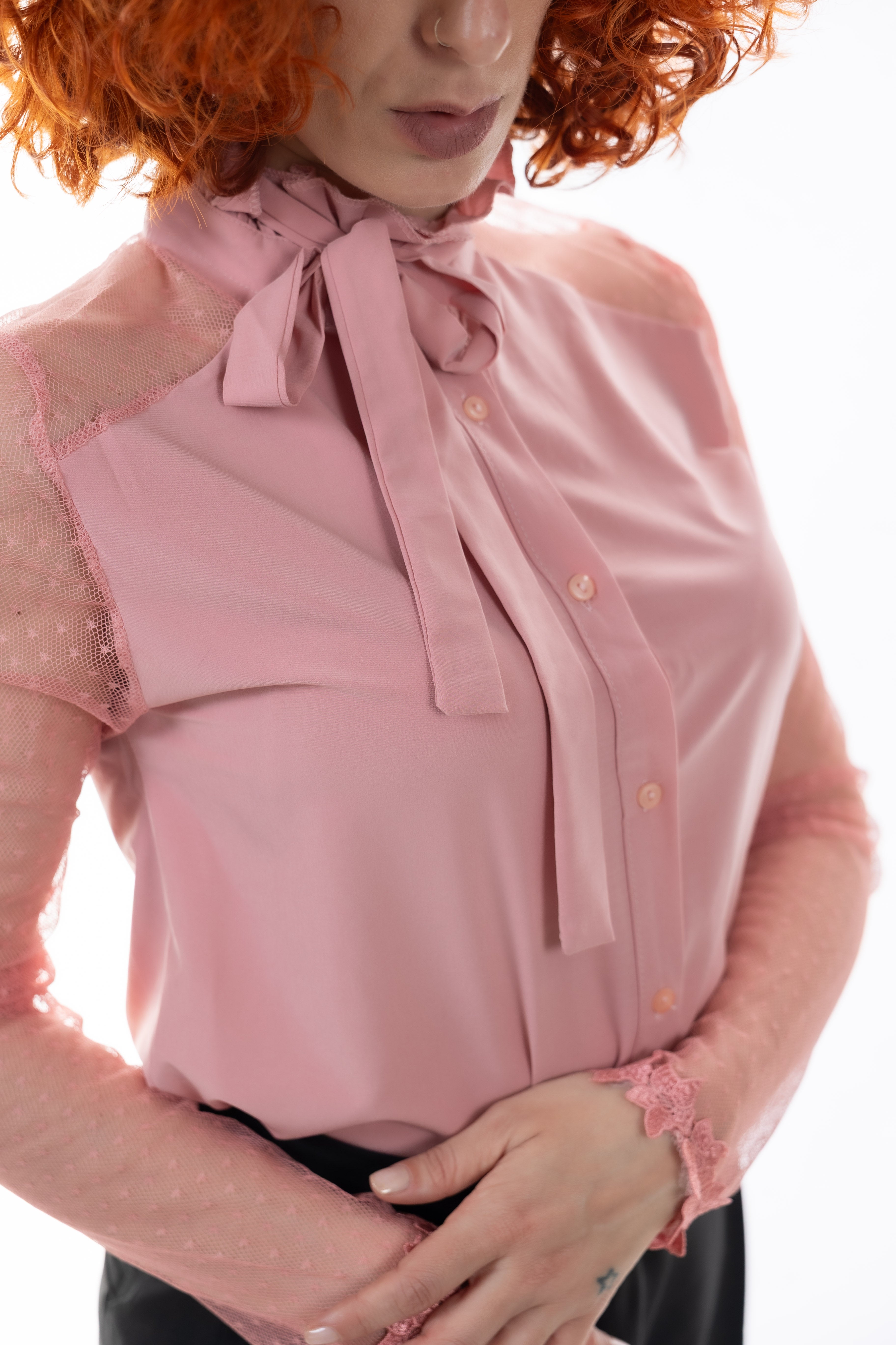 Πουκάμισο Με Τούλι Και Δέσιμο Στον Λαιμό