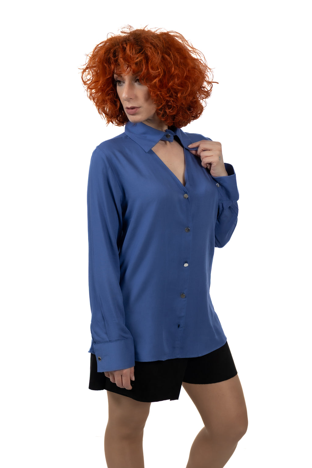 Πουκάμισο Με Ιδιαίτερο Κούμπωμα Στον Γιακά